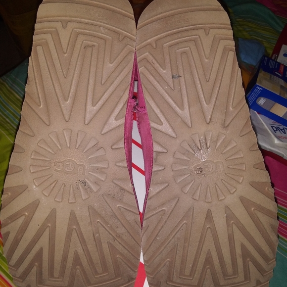 Boots - Picture 4 of 4